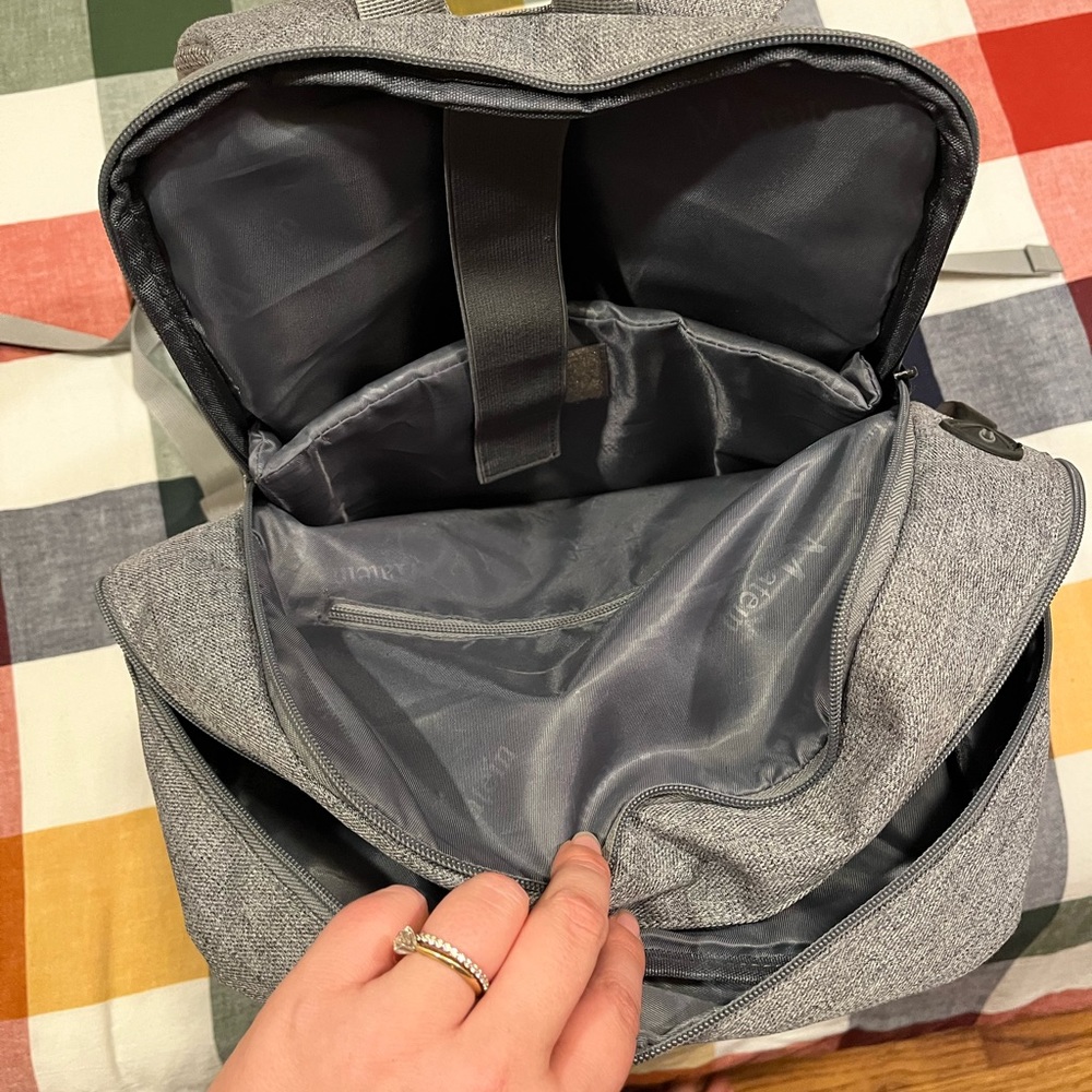 Laptop/lunch backpack - Picture 7 of 7